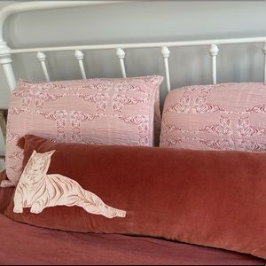 Opal House (Target Line) Matelasse Tiger Sheet Set